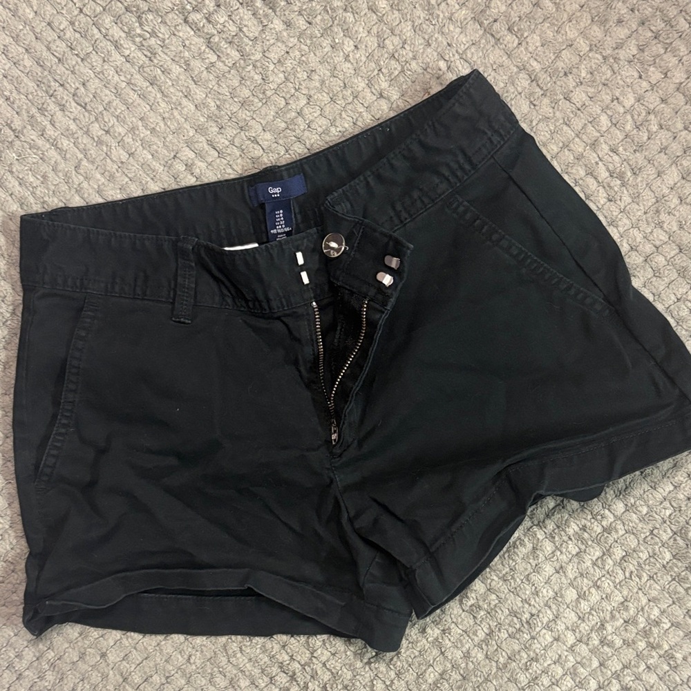 GAP Women's Classic Black Bermudas